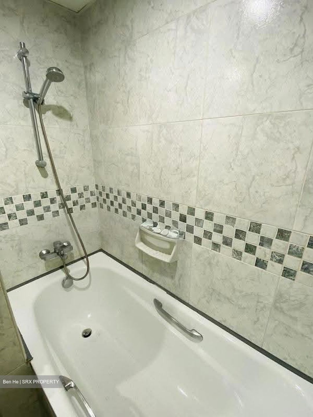 UE Square (D9), Apartment #631876111